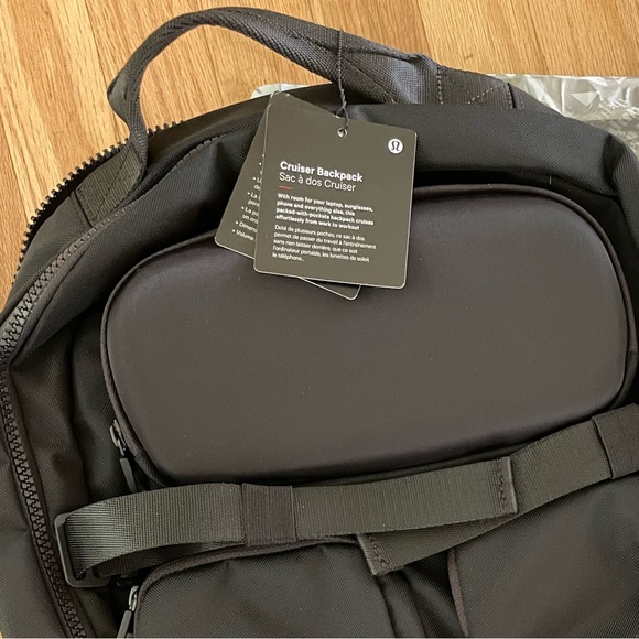 NWT LULULEMON Cruiser Backpack 23L  BLACK TRAVEL perfect brand new w all tags - Picture 11 of 14